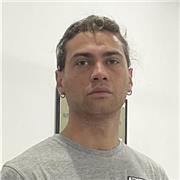 Insegnante Awtka Wing Chun kung fu impartisce lezioni private singole o al massimo in coppia